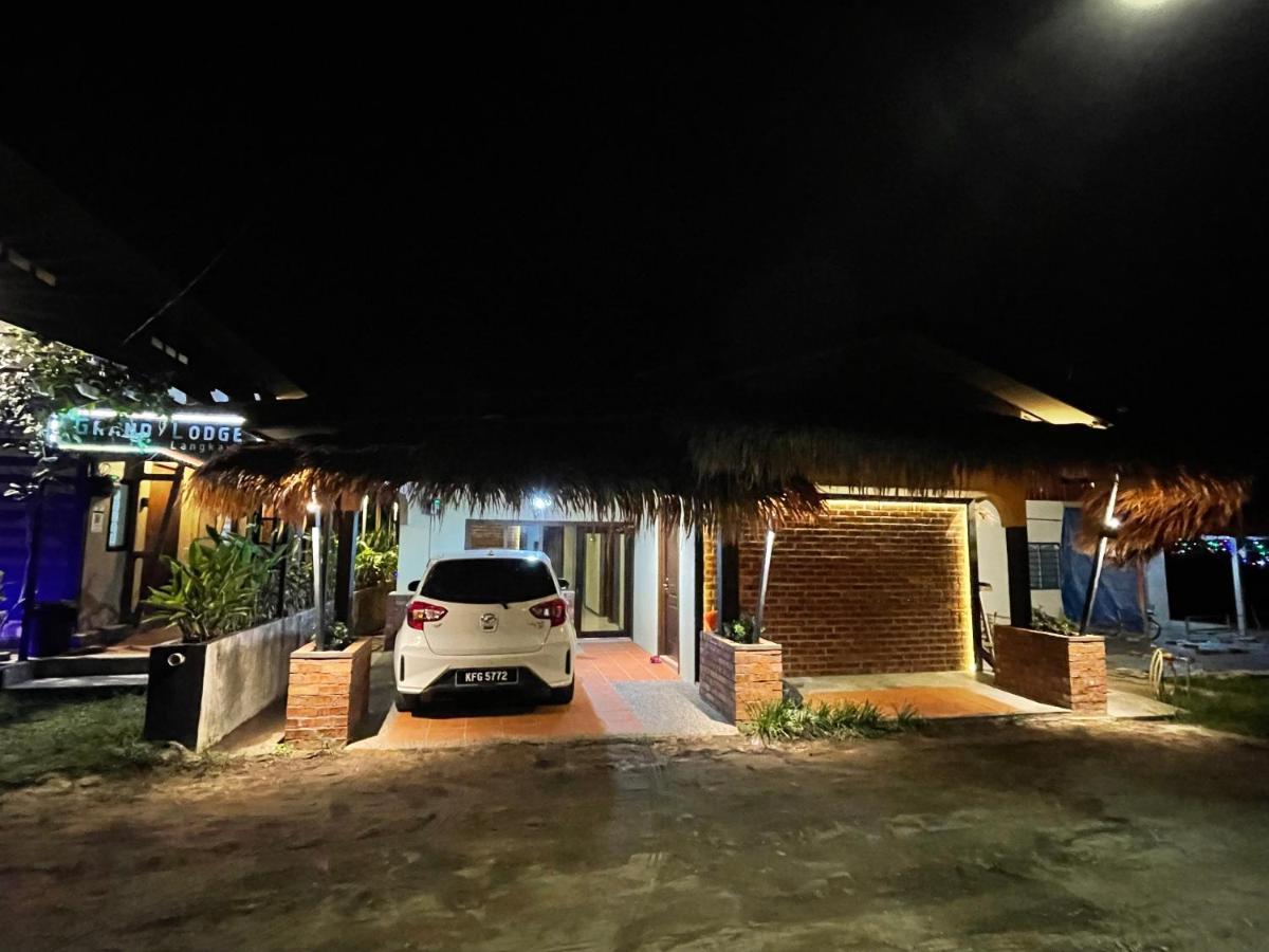 Grand Lodge Langkawi Pantai Cenang  Eksteriør billede